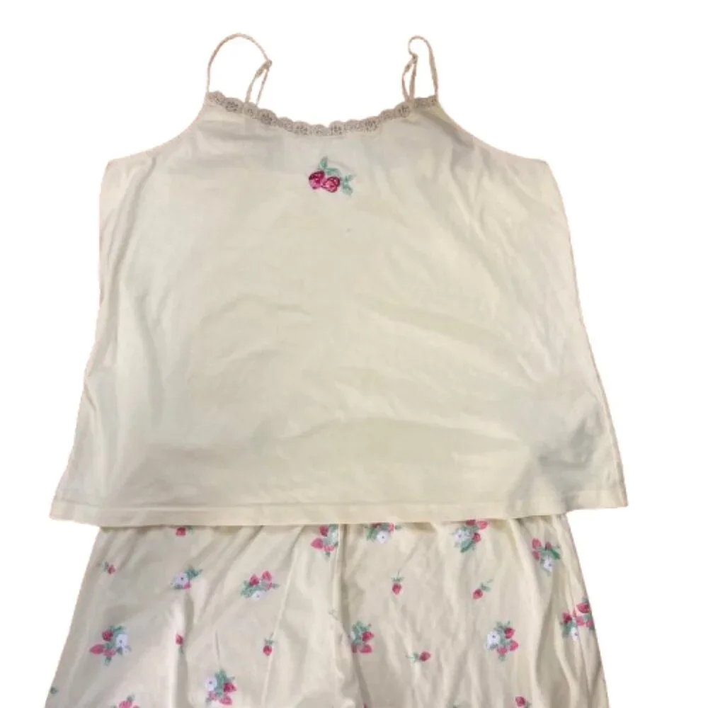 Source Unknown pajama set